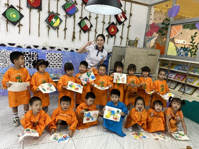 东莞市外经贸幼儿园小班公开课教研活动